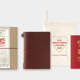 Traveler's Company - TRAVELER'S notebook Cover LOVE AND TRIP - Passport Size