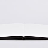 Nuuna - Notebook with elastic Voyager Black M | Dotted