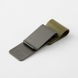 Traveler's Company - Clip Pen Holder (Portalápices) | TN Regular 016 | M | Olive