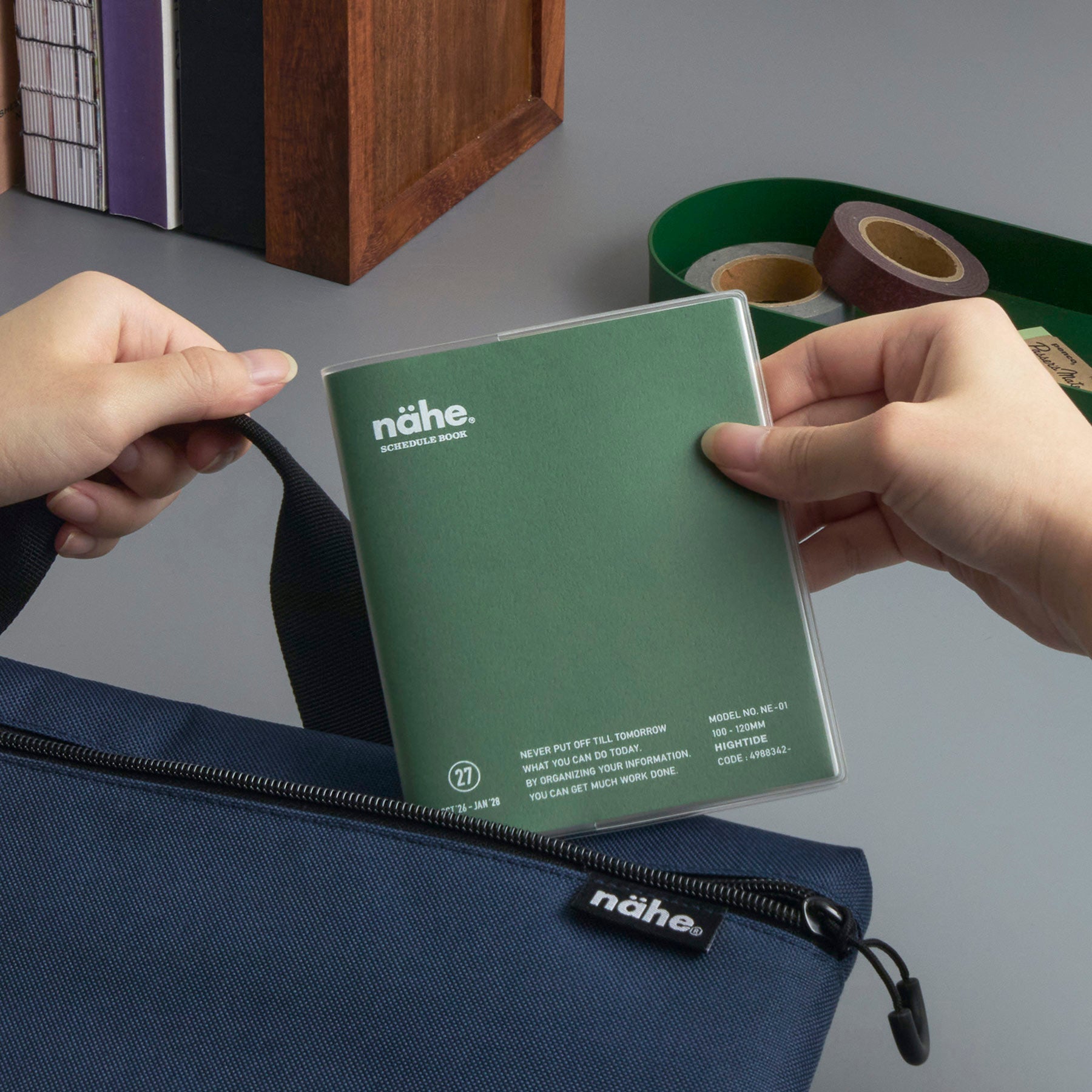 Hightide - Agenda mensual 2027 Nahe Square | Silver — detalle e interior de la colección