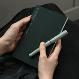 Iconic - Solitude Diary 2026 Agenda Semanal | Dic 25 - Dic 26 | French Navy