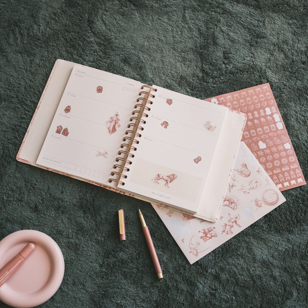 Kokonote - 17-Month 2026/2027 Weekly Planner Idole | Versailles