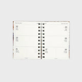Pepa Paper – Agenda Académica 2026-27 | Semana Vista | A6 | Pressed Flowers Light