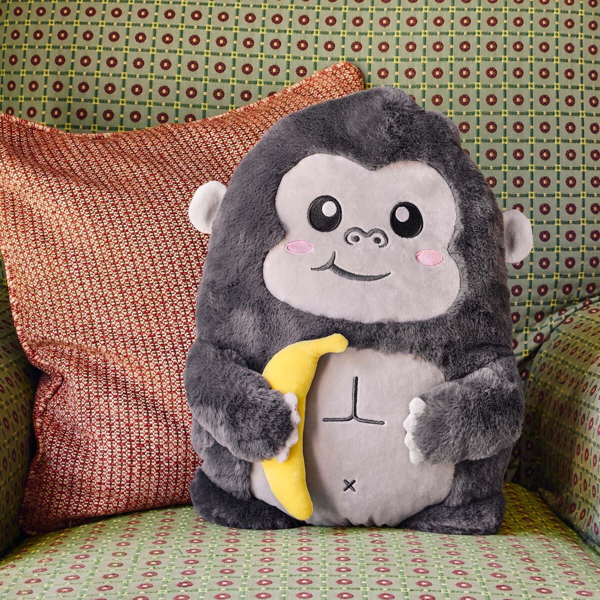 Detalle 4 de cojín super soft gorilla de legami