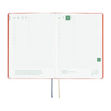Hobonichi - Agenda HON 2027 A5 en inglés | Yumi Kitagishi: White Cat and Rabbit’s Tea Room · detalle 6
