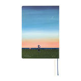Hobonichi - Agenda HON 2027 A5 en inglés | Hiroko Kubota: String Telephone Until the Moon is Full · detalle 2