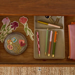 DesignWorks Ink – Framed Floral Marcapáginas - Poppy – vista 7