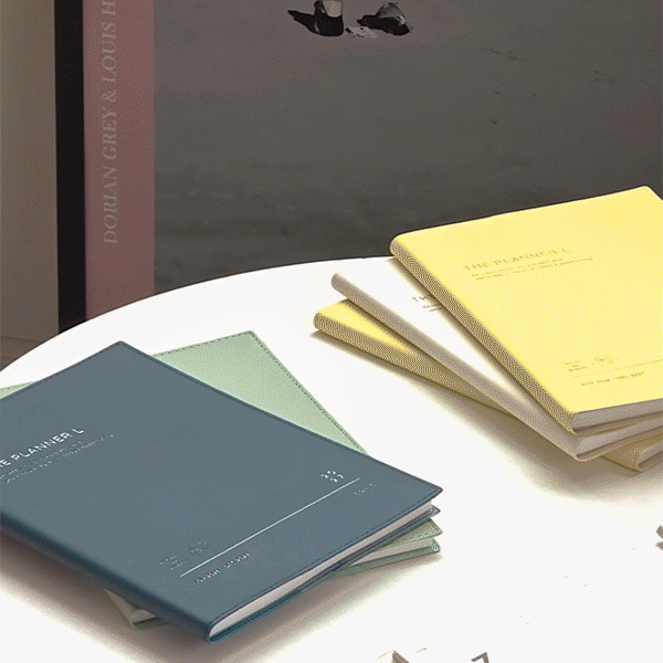 Iconic The Planner L 2027 — original detalle e interior 2