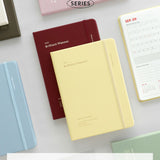 Iconic Brilliant Weekly Planner 2027 — original detalle e interior 11
