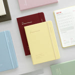Iconic Brilliant Weekly Planner 2027 — fotografía oficial de la colección