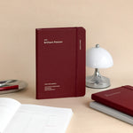 Iconic Brilliant Weekly Planner 2027 — fotografía oficial de la colección