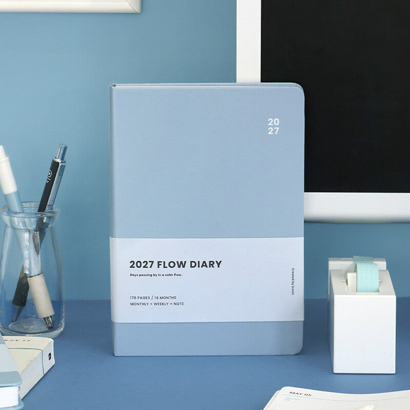 Flow Diary 2027 · Cloudy blue