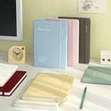 Iconic Brilliant Weekly Planner 2027 — fotografía oficial de la colección