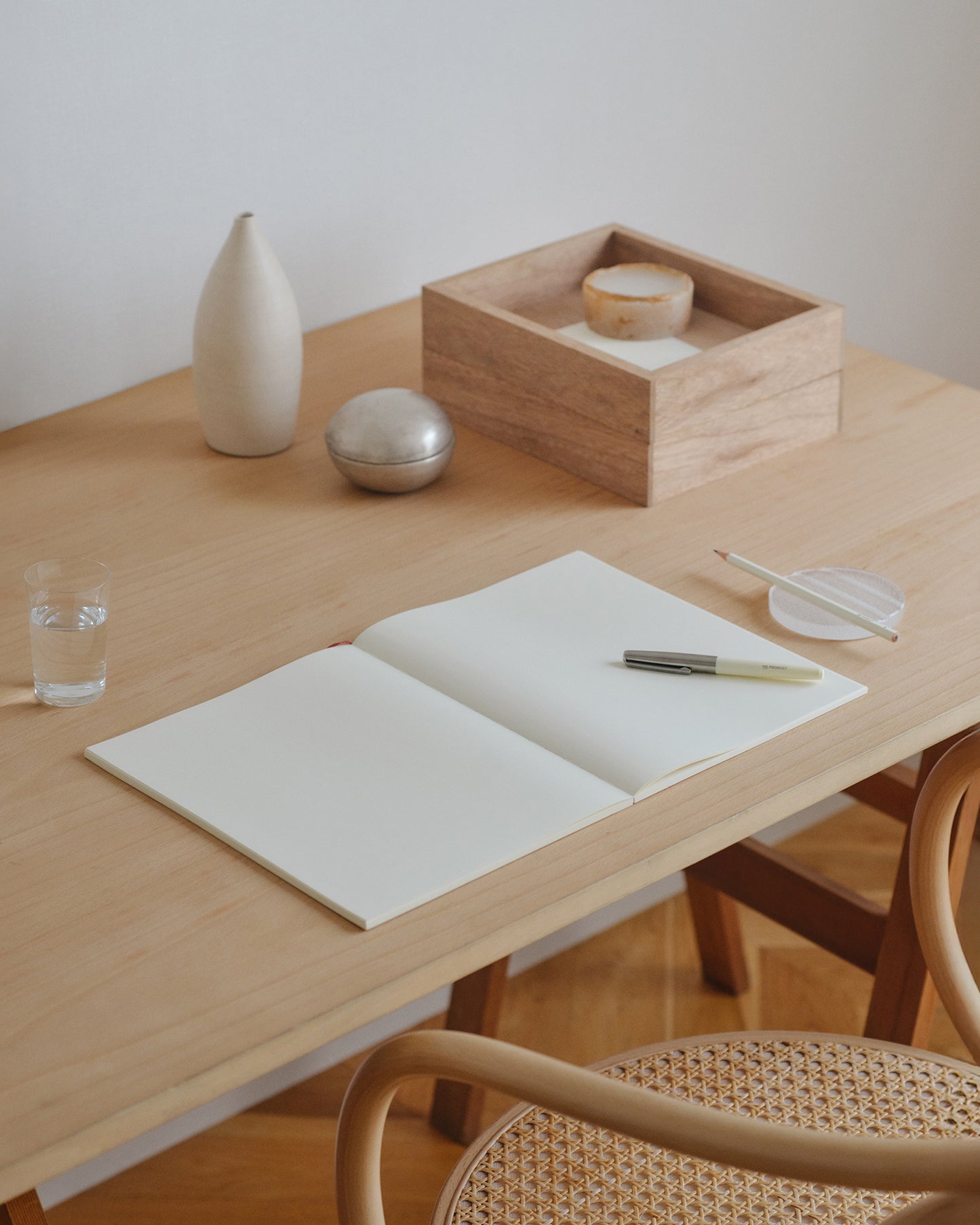MD Product - MD Notebook - Cuaderno A4 Variant | Hojas lisas