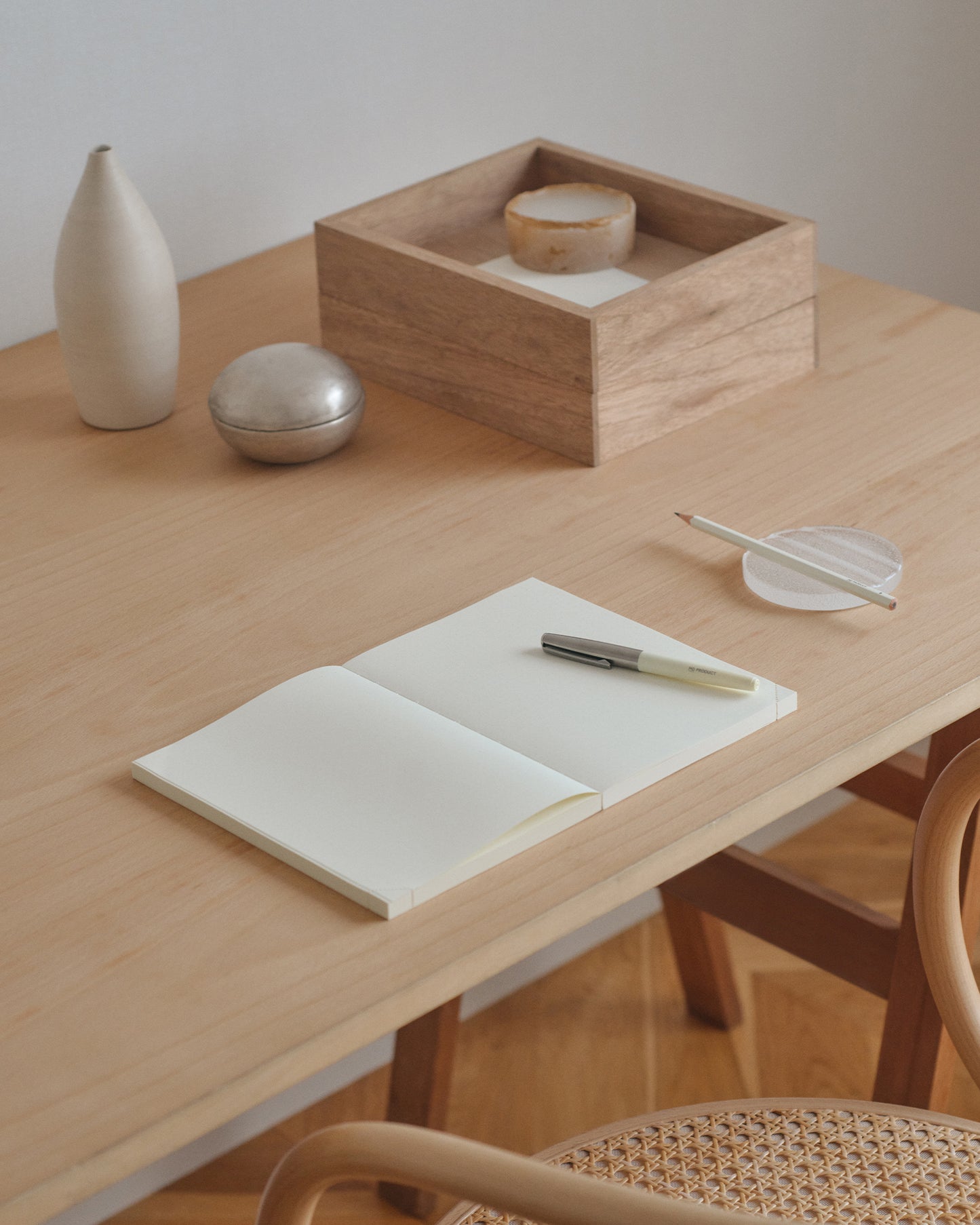 MD Product - MD Notebook Codex 1 Day 1 Page A5 | Malla de puntos