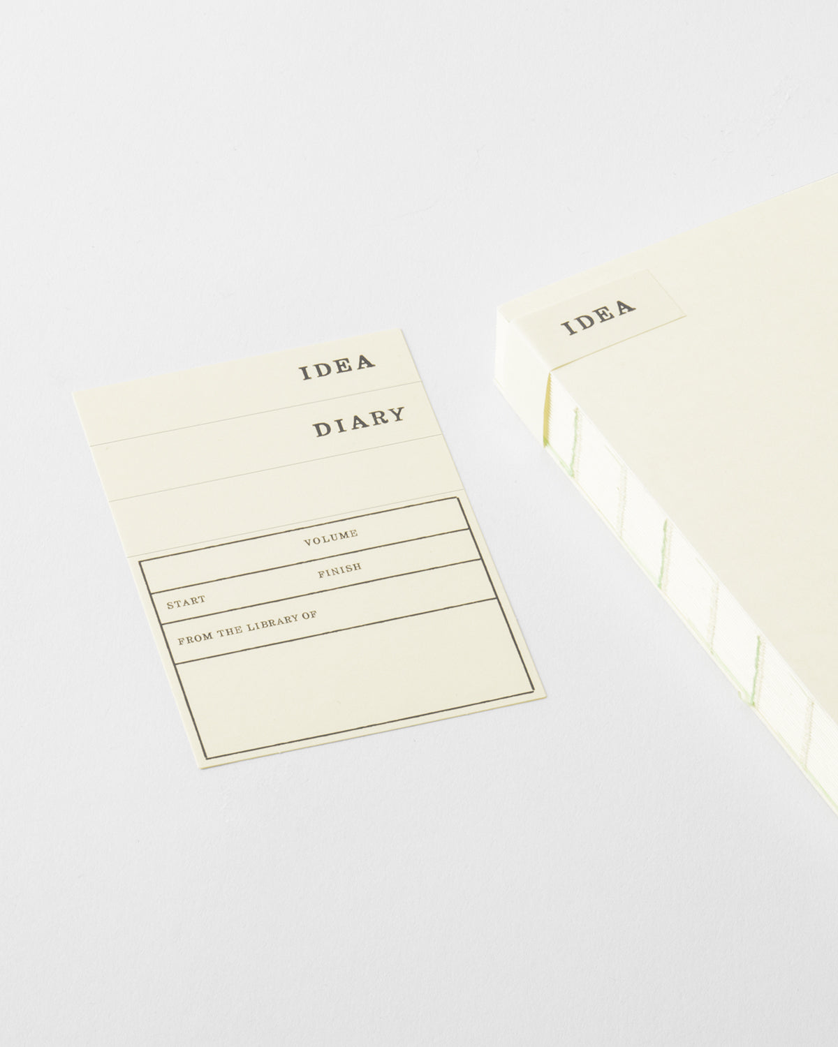 MD Product - MD Notebook Codex 1 Day 1 Page A5 | Malla de puntos