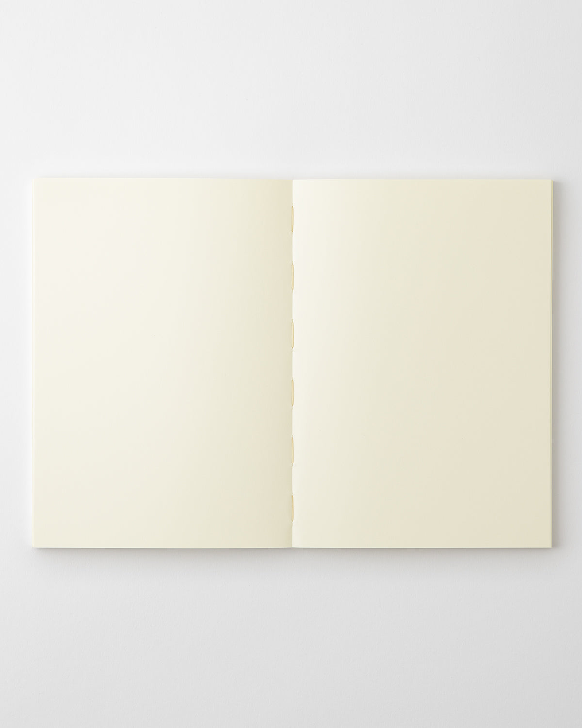 MD Product - MD Notebook Thick A5 | Hojas lisas