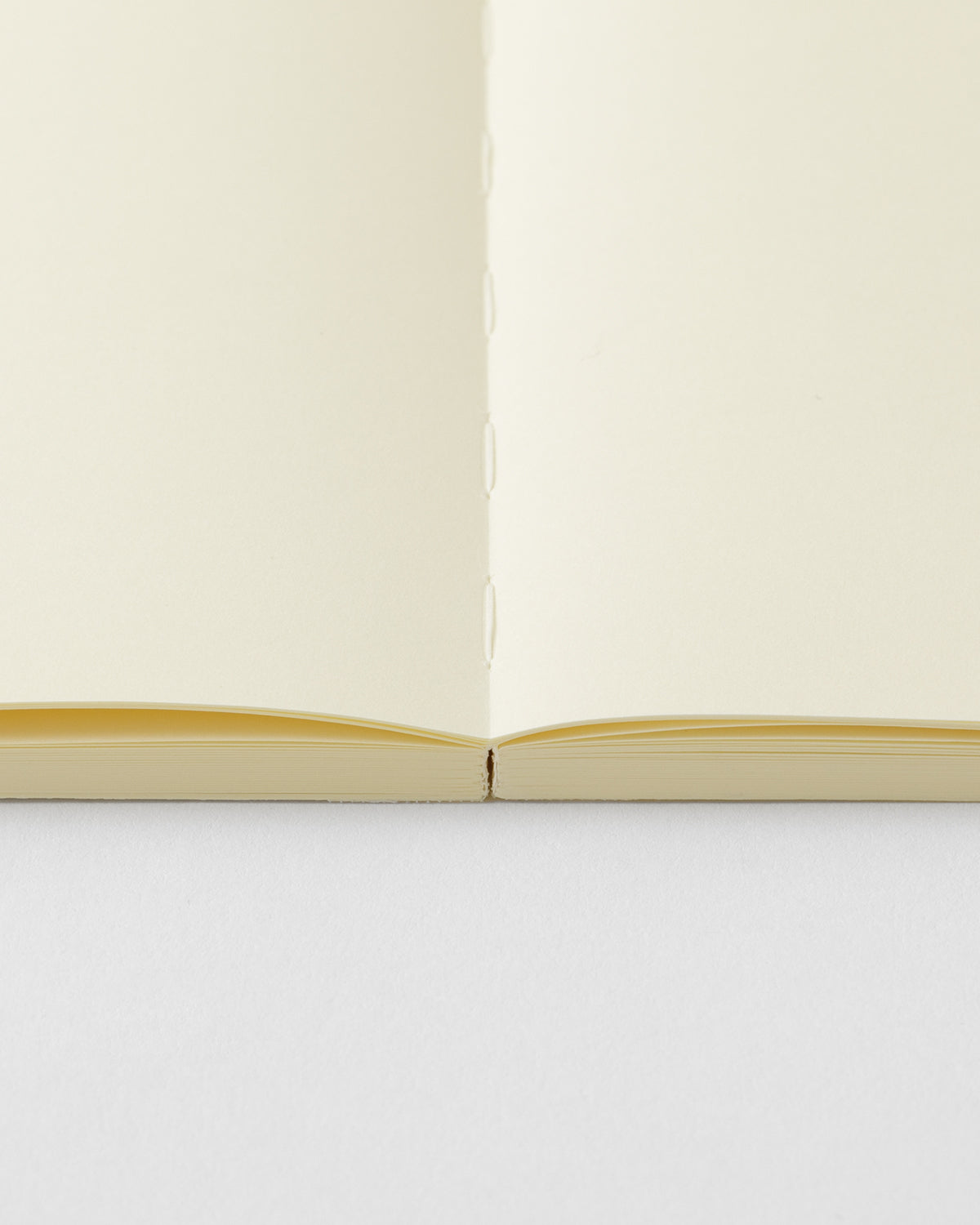 MD Product - MD Notebook - Cuaderno A4 Variant | Hojas lisas
