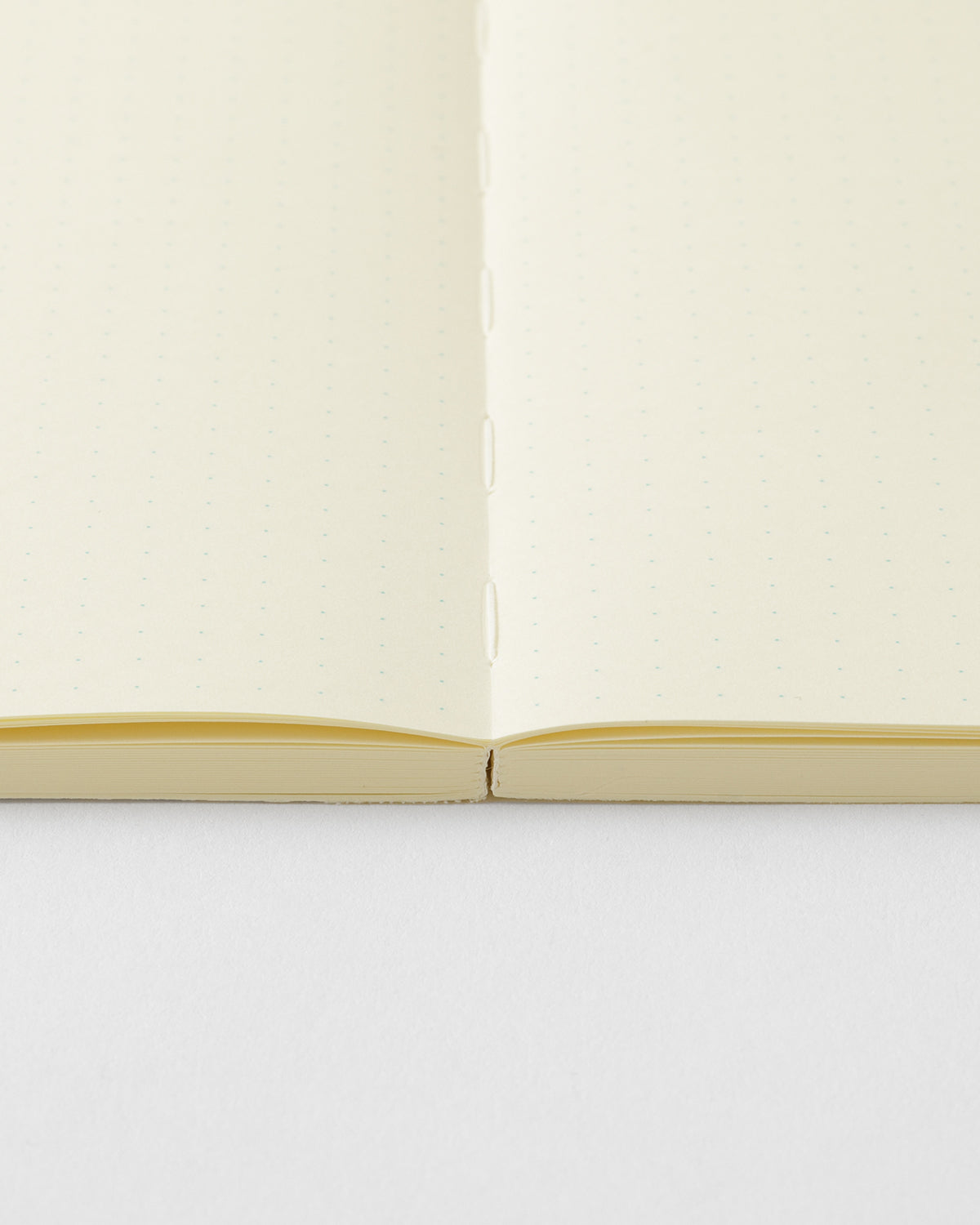 MD Product - MD Notebook - Cuaderno A7 | Malla de puntos 5 mm