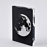Cuaderno Nuuna Graphic L Moon, portada con luna plateada