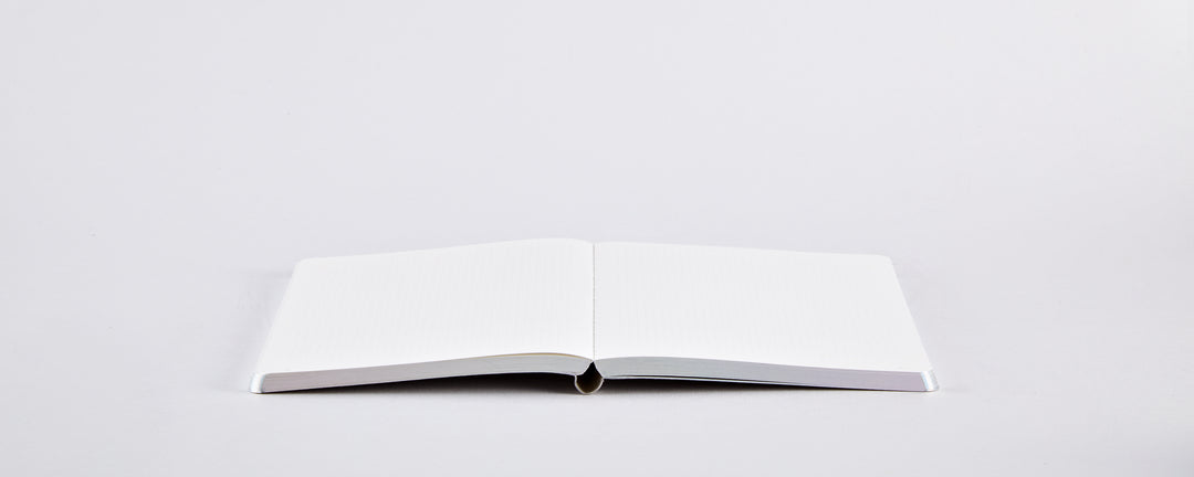 Nuuna - Cuaderno FLUID CHROME S | Malla de puntos | A6