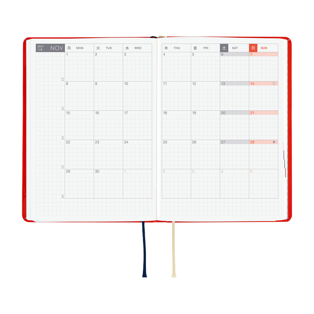 Hobonichi - Agenda HON 2027 A6 en inglés | Yumi Kitagishi: White Cat and Rabbit’s Tea Room · detalle 4
