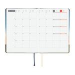 Hobonichi - Agenda HON 2027 A6 en inglés | Hiroko Kubota: String Telephone Until the Moon is Full · detalle 4