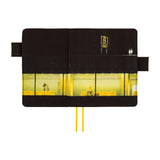 Hobonichi - Funda A6 Original | Akiko Miyakoshi: An Airport at Night · detalle 3