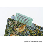 Hobonichi - Funda A6 Original | V&A Series: Strawberry Thief · detalle 6