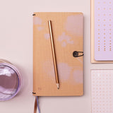 Tinne+Mia - Agenda Semanal Planner with Button | Ene - Dic 2025 | Toasty Lilac