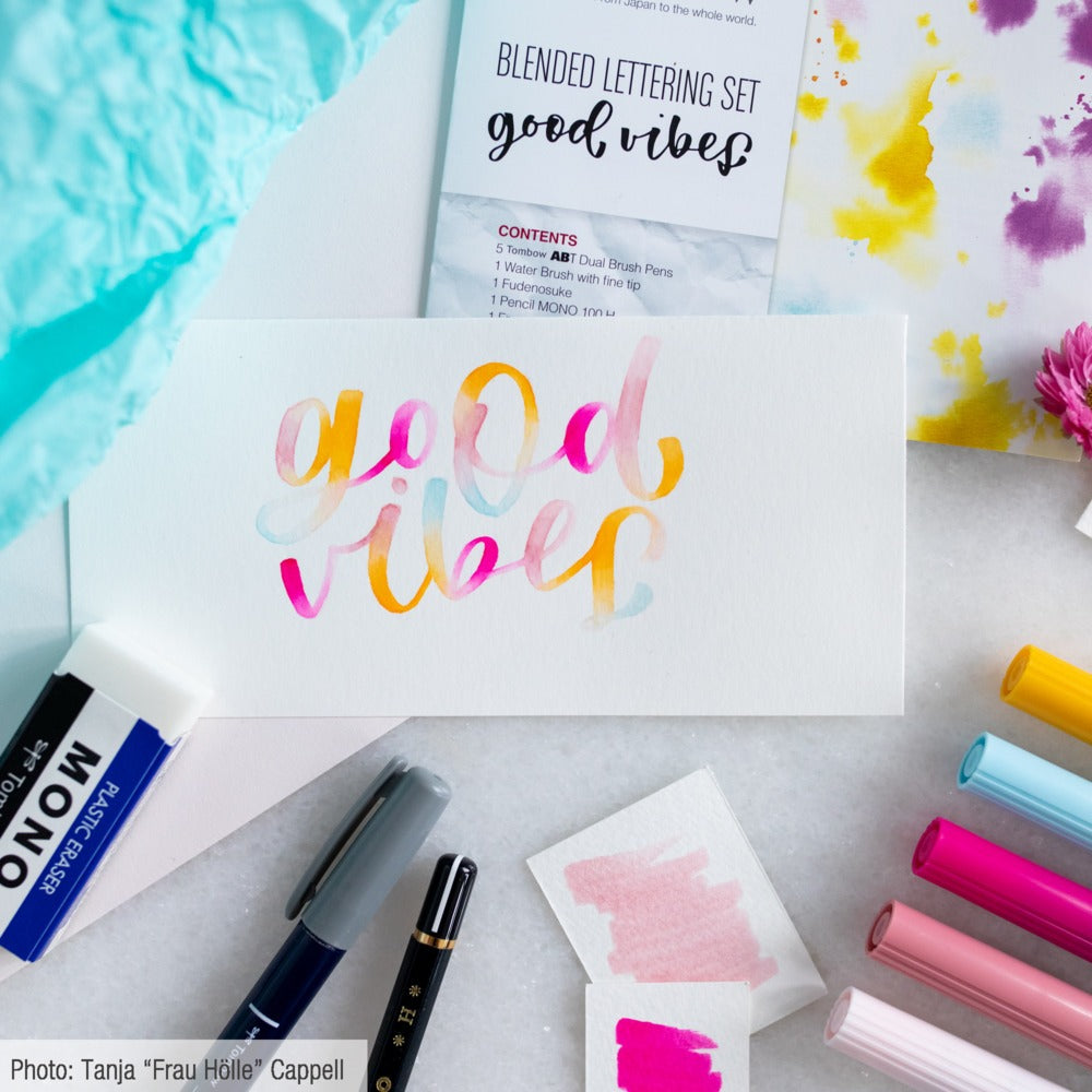 Tombow - Blended Lettering Set: "Cozy Times" y "Good Vibes