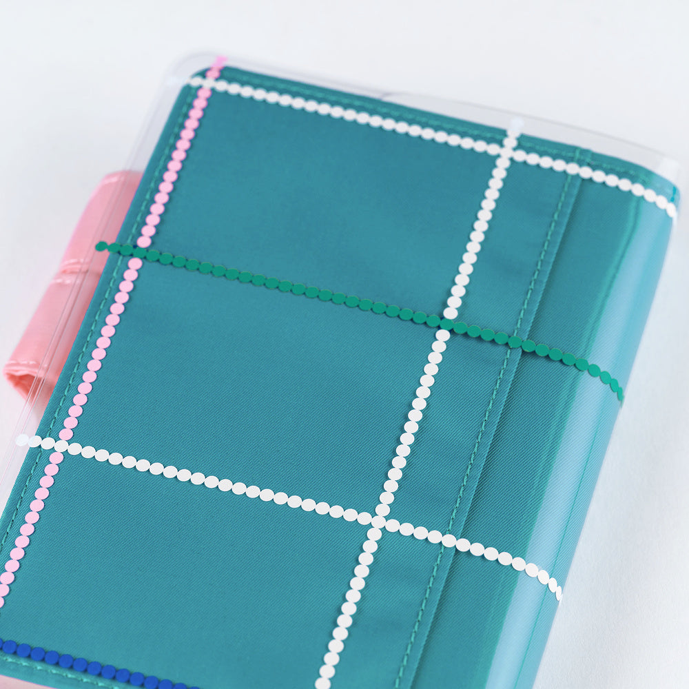 Hobonichi - Funda | Yoshie Watanabe: Cover on Cover for A6 Size (Dotted Plaid) · detalle 4