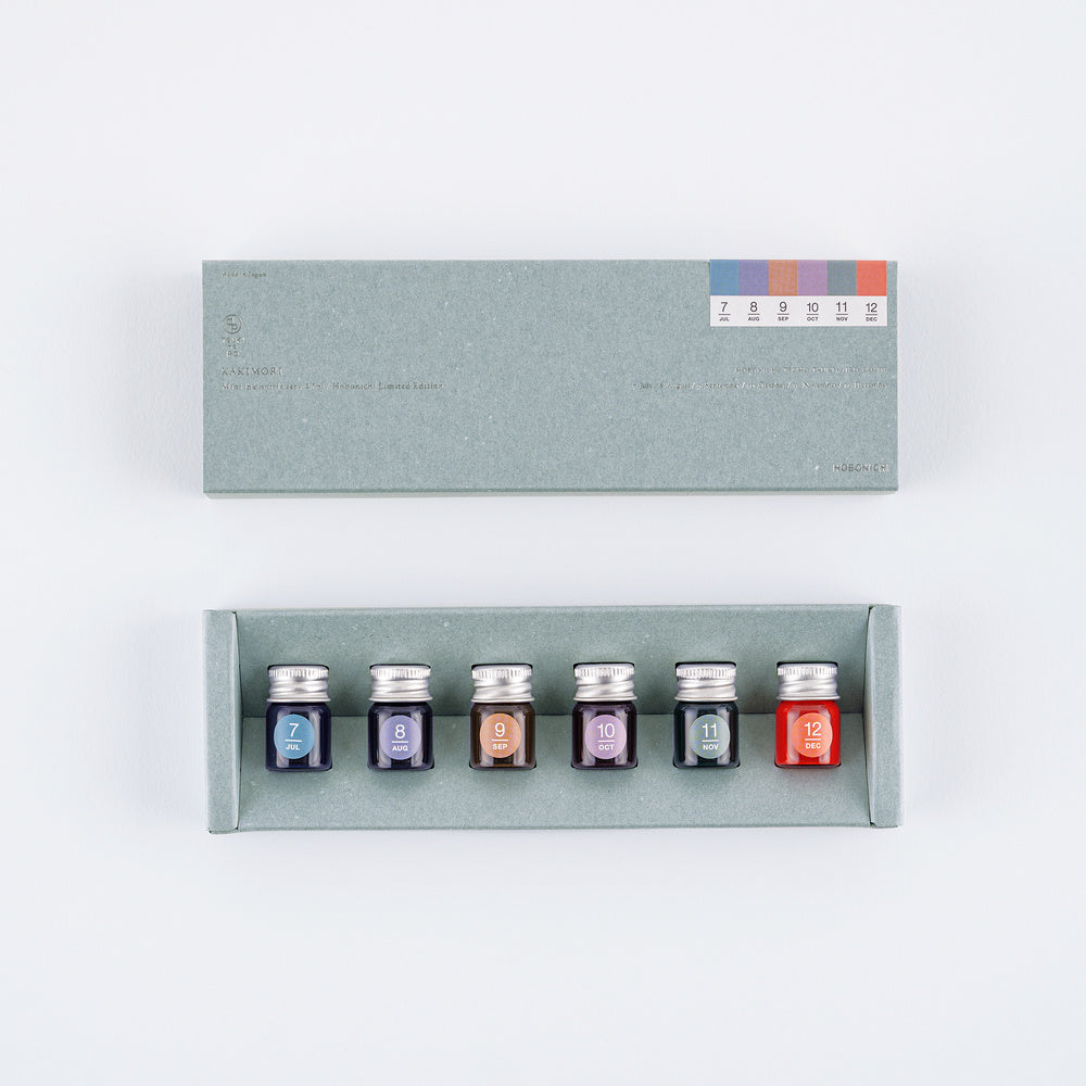 Hobonichi - Accesorio de escritura | Kakimori x TSUKI no IRO: Mini Ink Bottle Set (Jul-Dec) · detalle 2