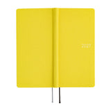 Hobonichi - Agenda Weeks 2027 en inglés | Colors: Canaria Yellow · detalle 3