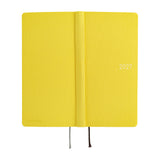 Hobonichi - Agenda Weeks Mega 2027 en inglés | Colors: Canaria Yellow · detalle 3