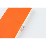Hobonichi - Agenda Weeks Mega 2027 en inglés | Sneaker: Mandarin Orange · detalle 9