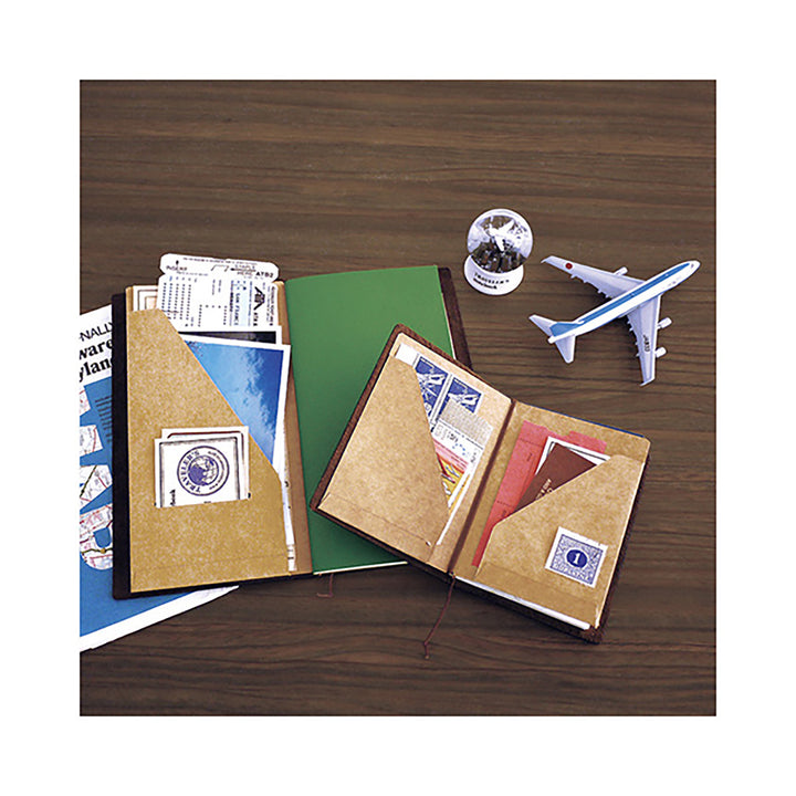 Traveler's Company - TRAVELER'S notebook 020 Kraft Paper Folder | Regular Size | Carpeta Kraft
