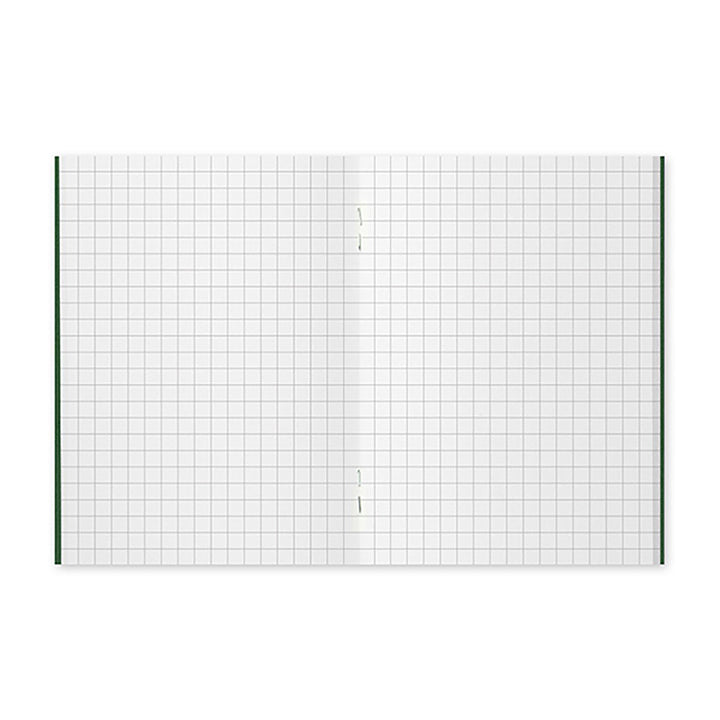 Traveler's Company - TRAVELER'S notebook 002 Grid Notebook | Passport Size | Hojas cuadriculadas