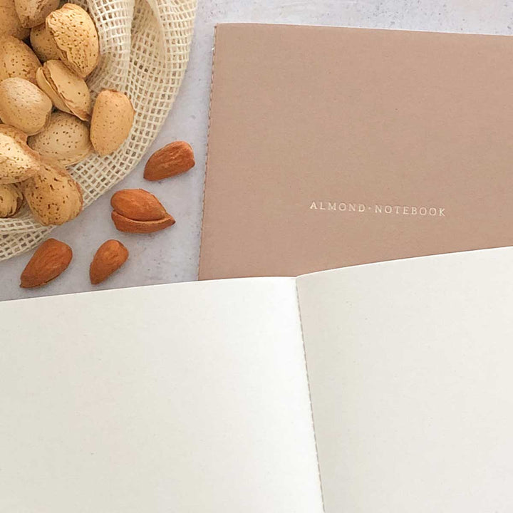 Melpom - Cuaderno Orgánico Hojas Lisas | A5 | Almond