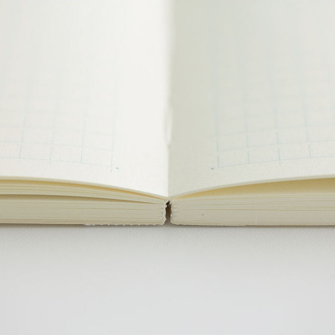 Midori MD Paper - MD Notebook - Cuaderno | A5 | Hojas cuadriculadas