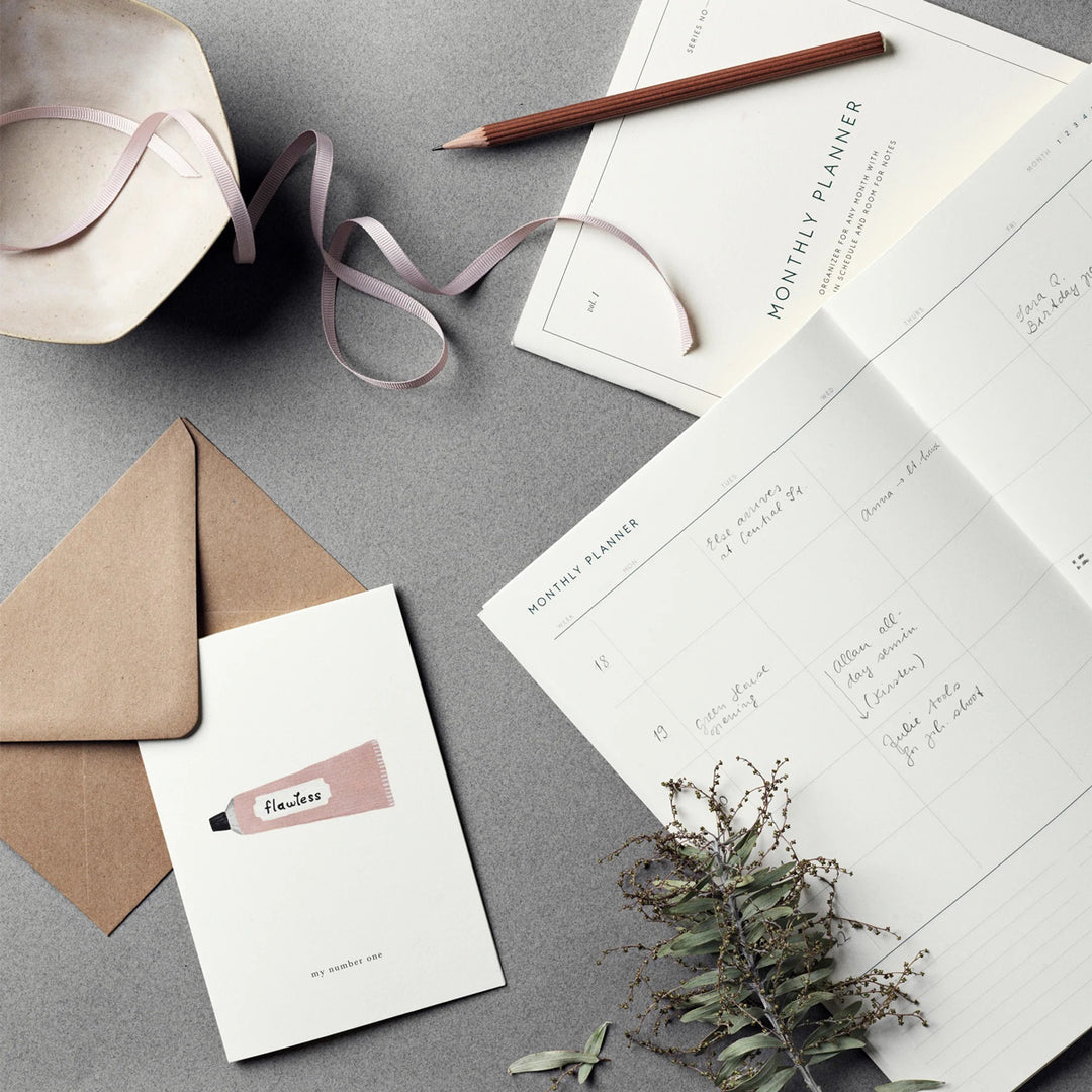Kartotek - Monthly Planner Notebook Planificador Mensual