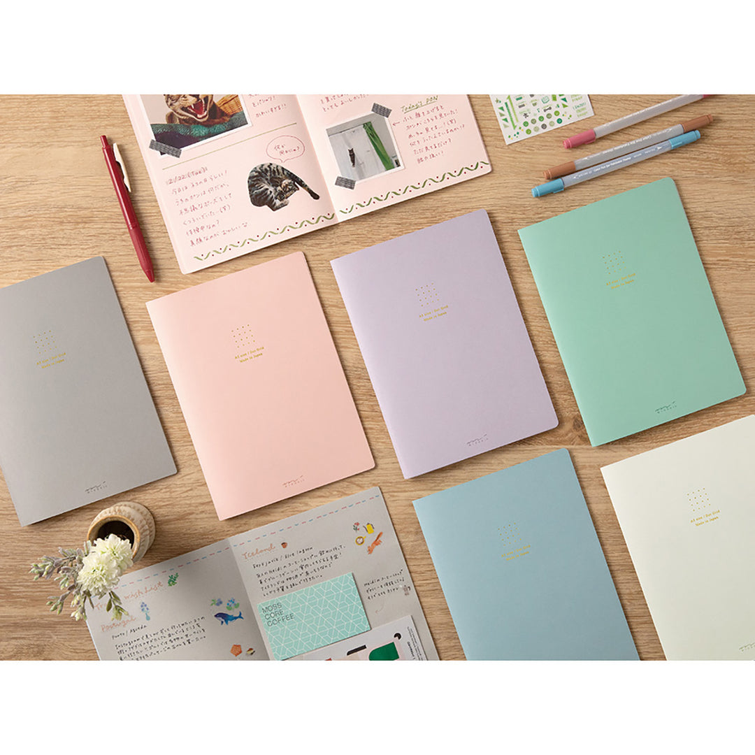 Midori - Notebook A5 Color Dot Grid Cuaderno con Malla de Puntos | Gray